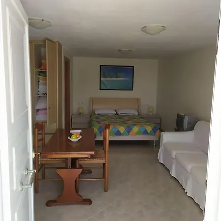 Tasis Place شقة
